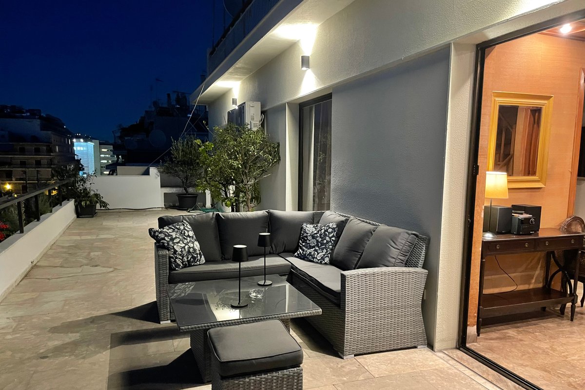 Athens Neos Kosmos Penthouse, city & sea view