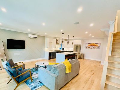 Beautiful Spacious Modern 4BR 2.5BA Duplex Condo