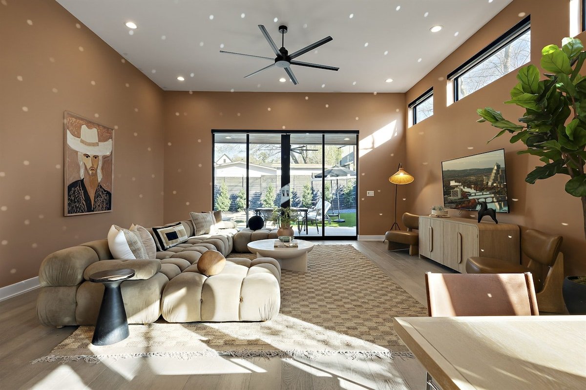 Estrella Azul: LUXE Pool | Spa ~ Perfect Location gallery image 3