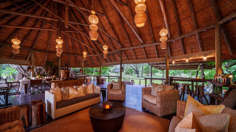 Bilimungwe lounge - main lounge area