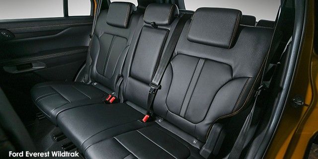 FORD EVEREST 3.0D V6 PLATINUM B6 AWD A/T - 51 