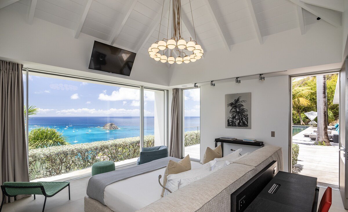 Utopic gallery image 5