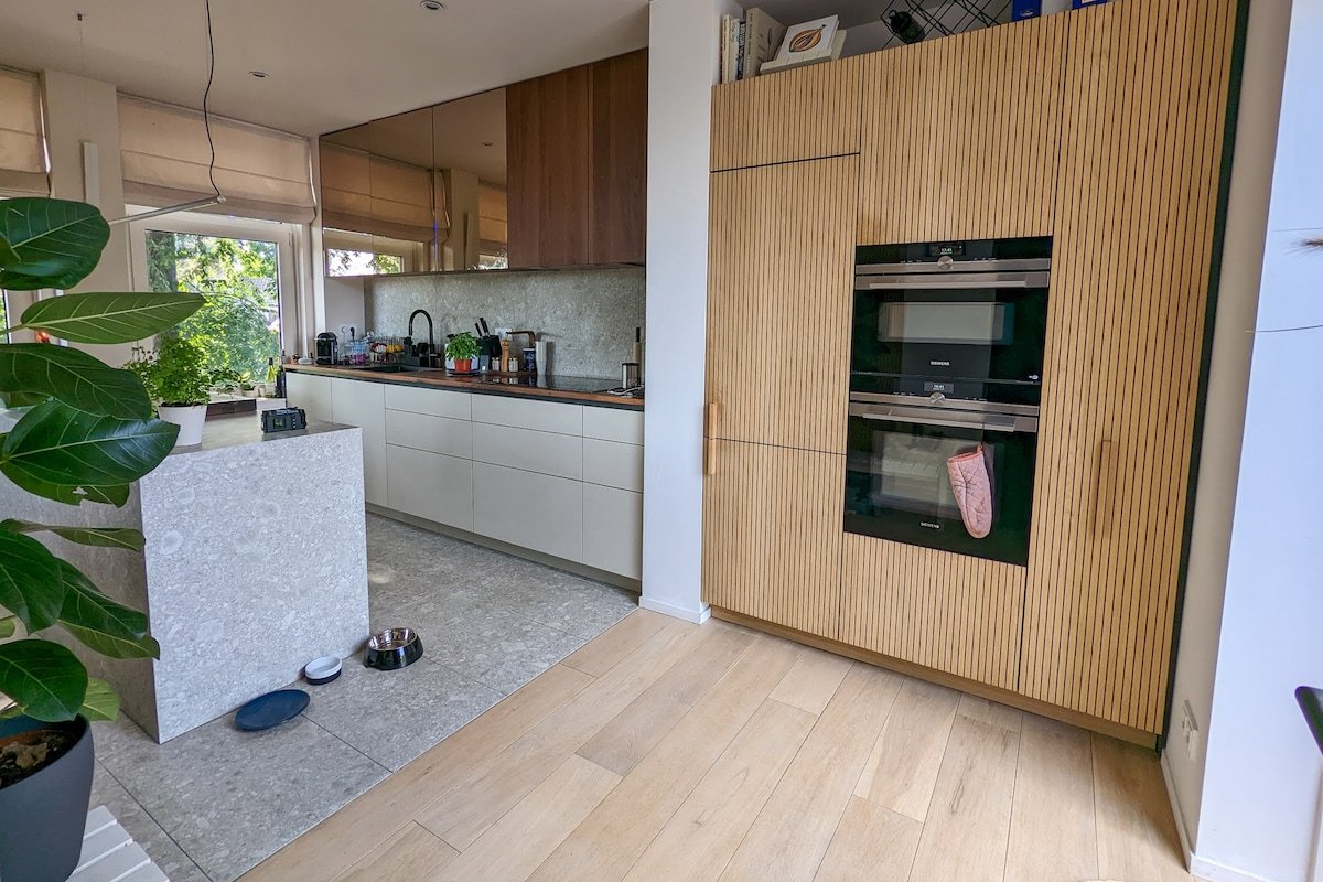 Sunny 2 Bd Apartment in the ❤️ of the Jordaan gallery image 5