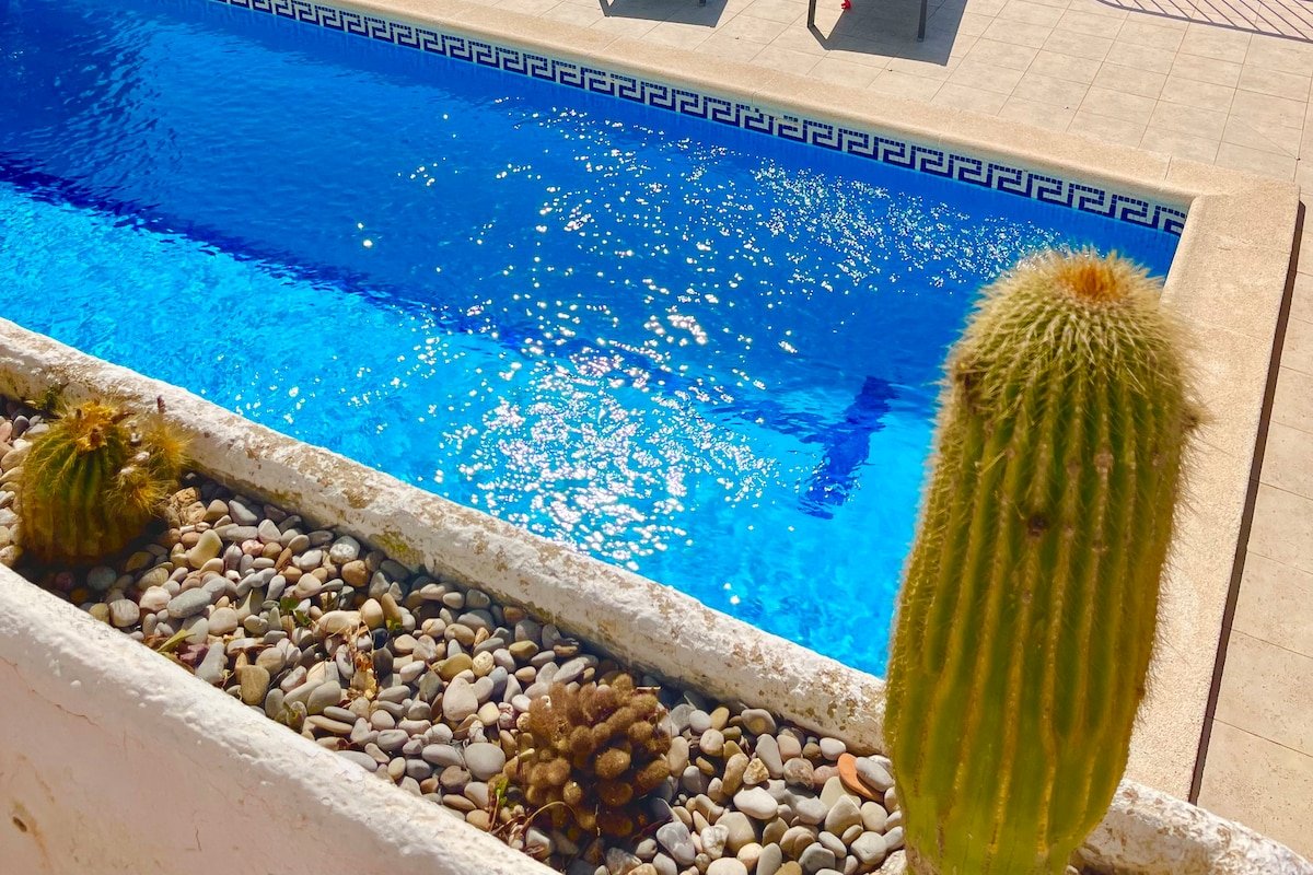 Costa Brava magnifique Villa vue mer et piscine. gallery image 4