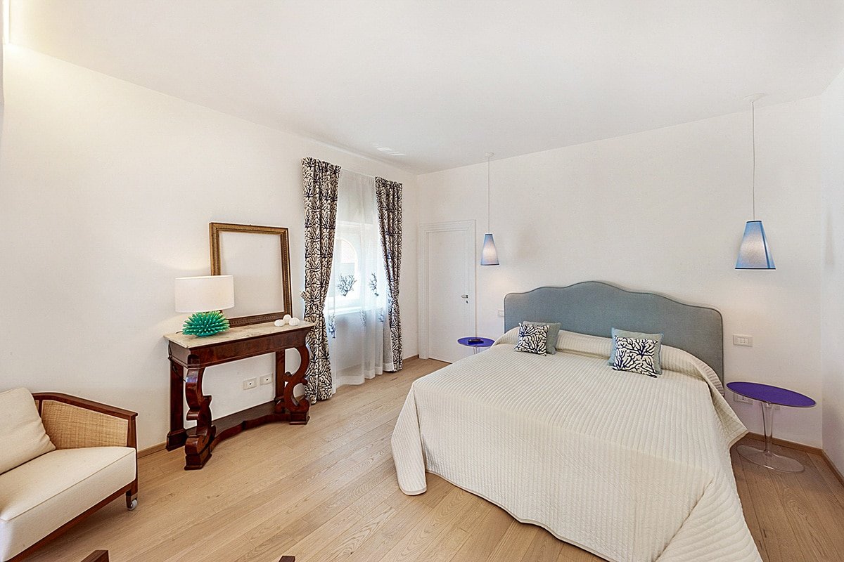 Ulisse gallery image 4