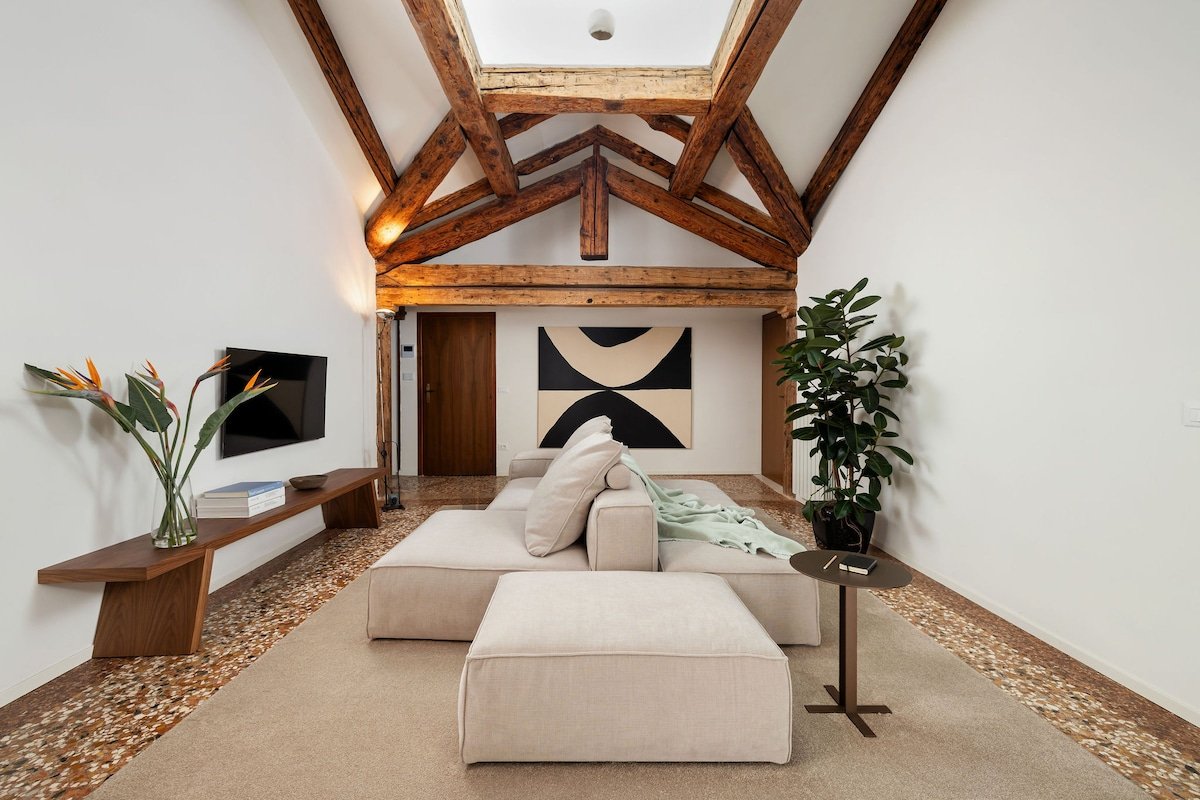 Soranzo C gallery image 2