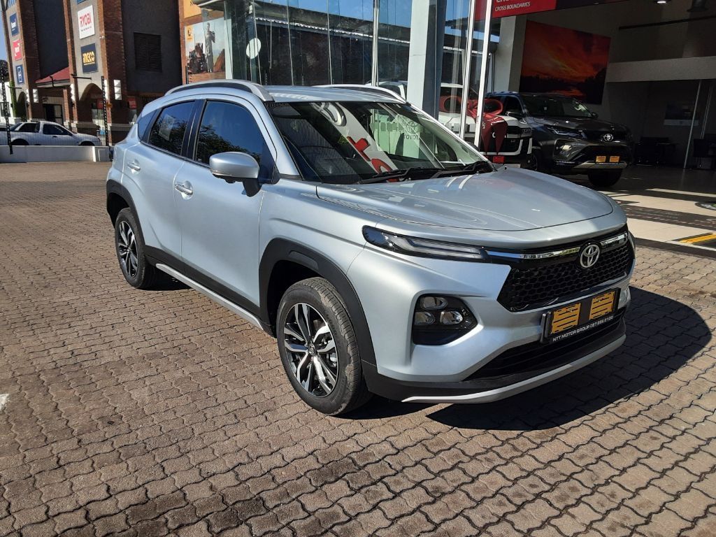 TOYOTA STARLET CROSS 1.5XR A T for Sale in South Africa