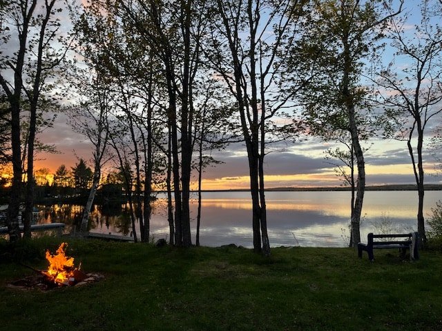 Shore Thing Cottage on Lake George gallery image 3