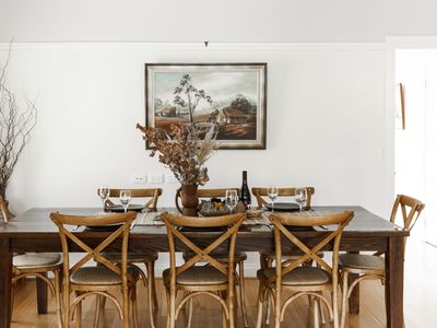 Cosy Retreat with Mountain Views