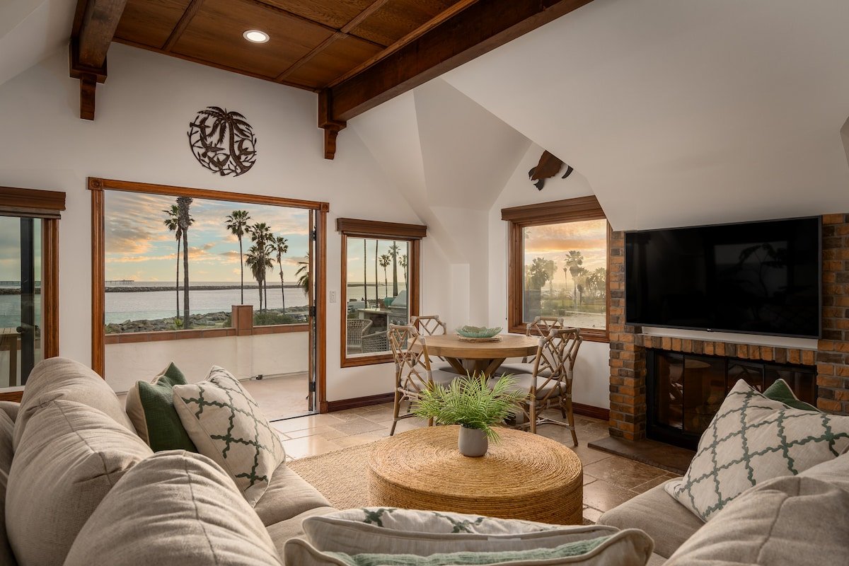 On the Sand! | Single-Family Oceanfront Home gallery image 3