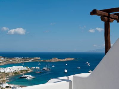 Private Heated Pool • BBQ • Villa Ammonite