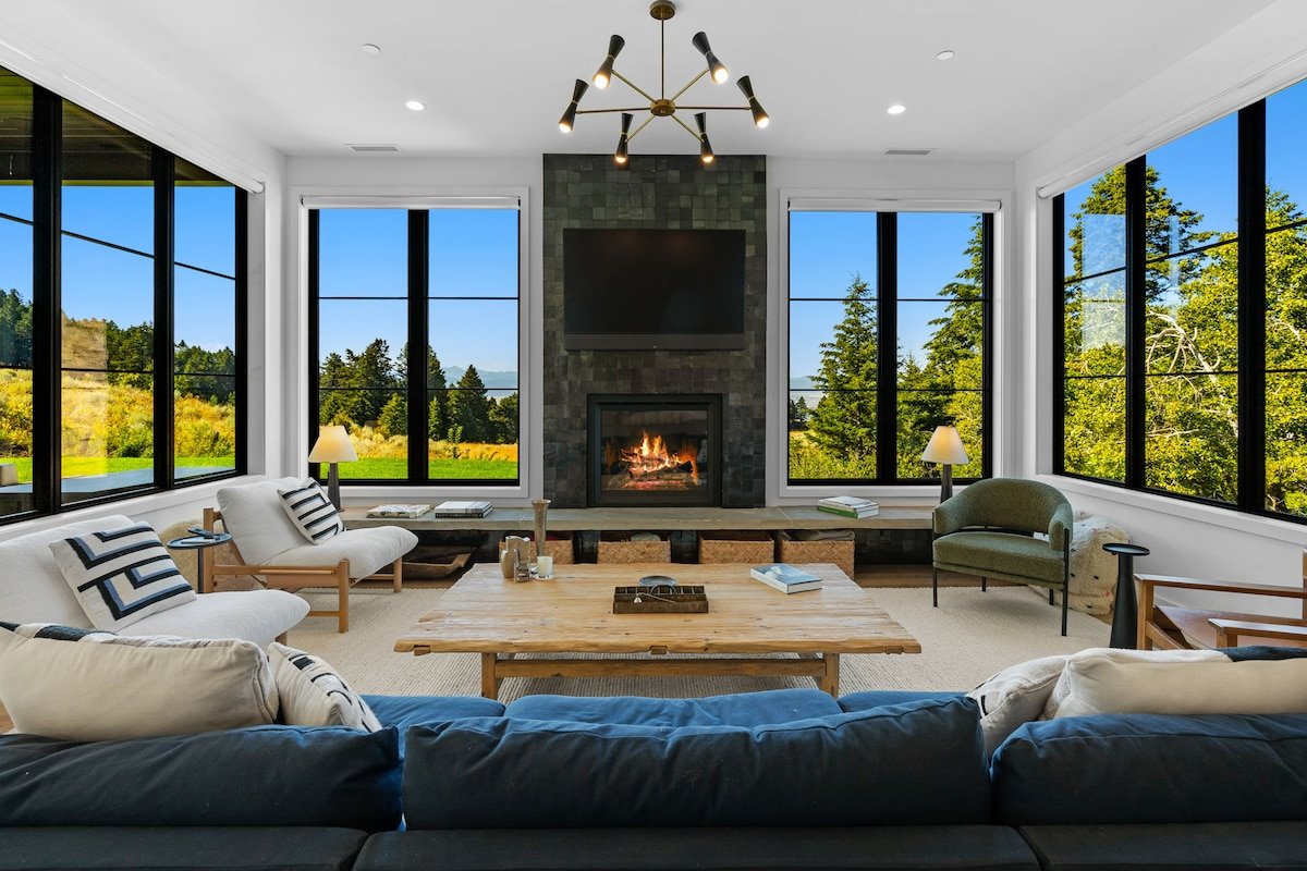 Resolute Ridge: Meadow House – Bozeman