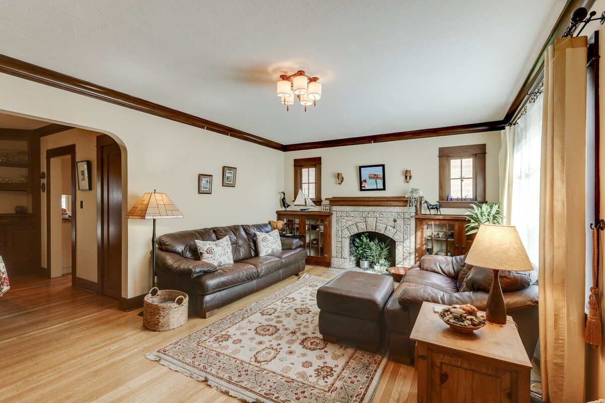 Beautiful, quiet 3BR/6 guest home in Sellwood gallery image 3