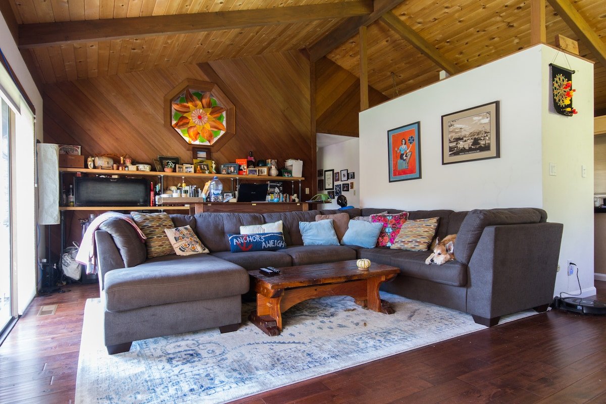 Whole House gallery image 2