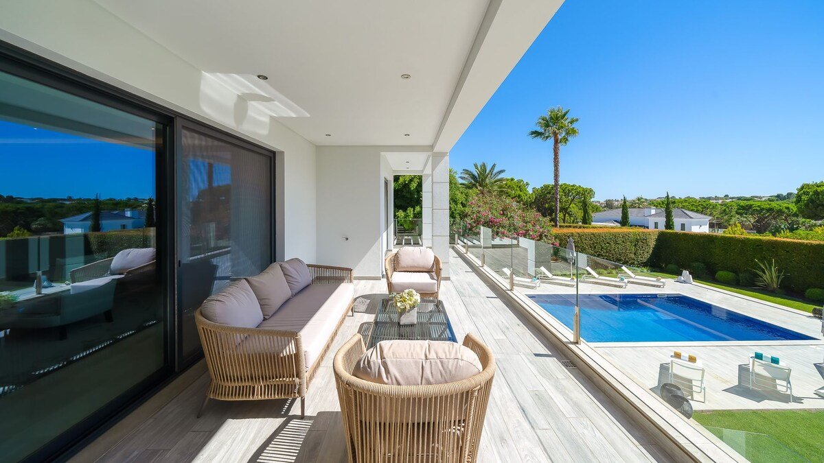 Villa Sole in Quinta do Lago by LovelyStay gallery image 4