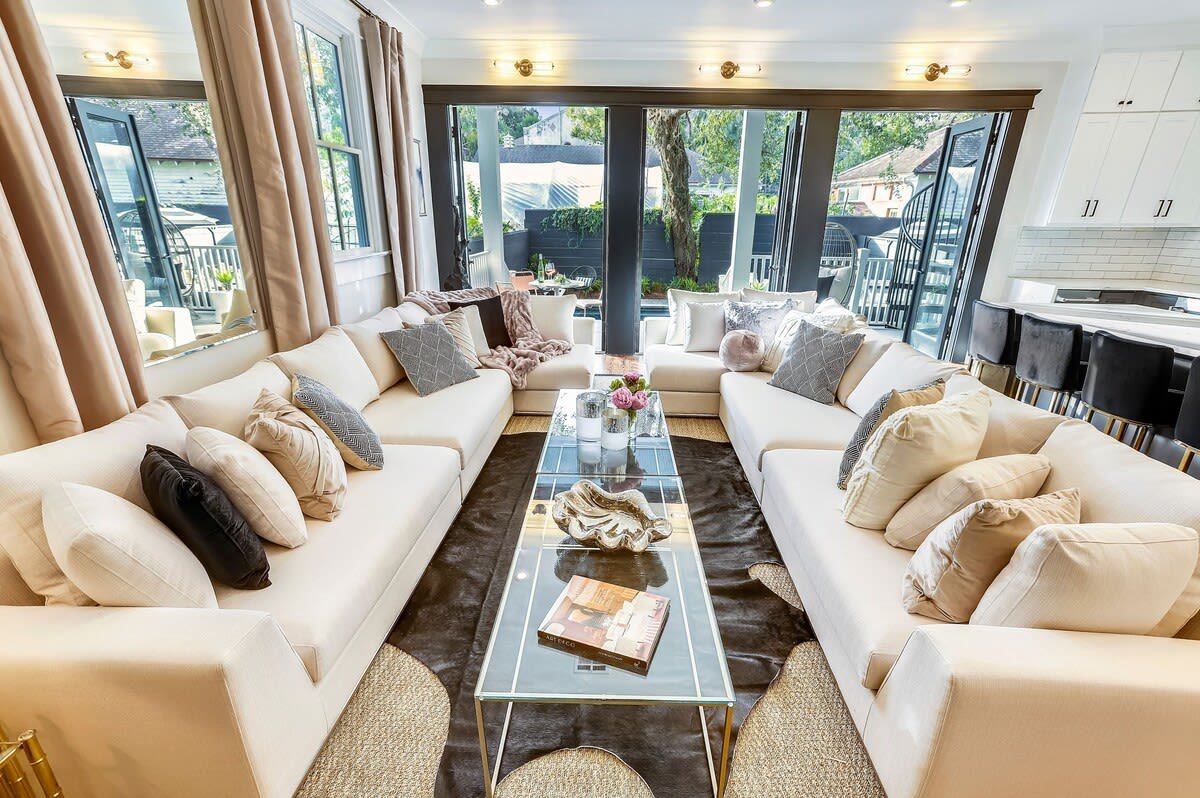 Grand, Lush Home with Heated Pool