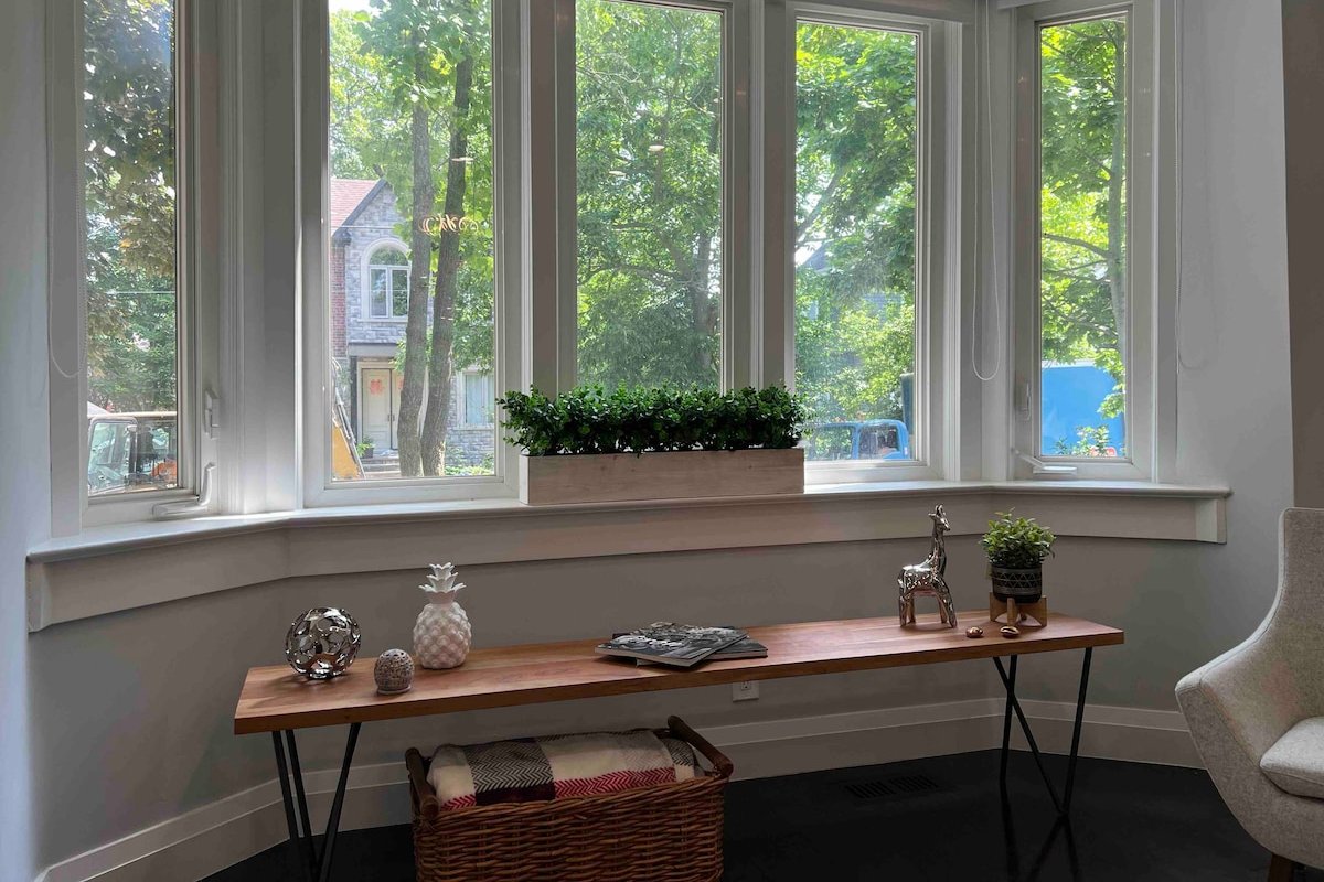 Lakeside Retreat – Toronto – South Etobicoke gallery image 2