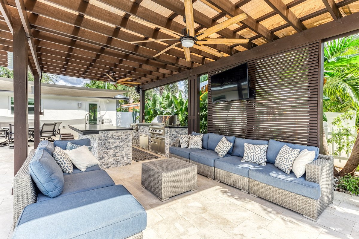 Luxe Waterfront in Gated Community Fort Lauderdale gallery image 5