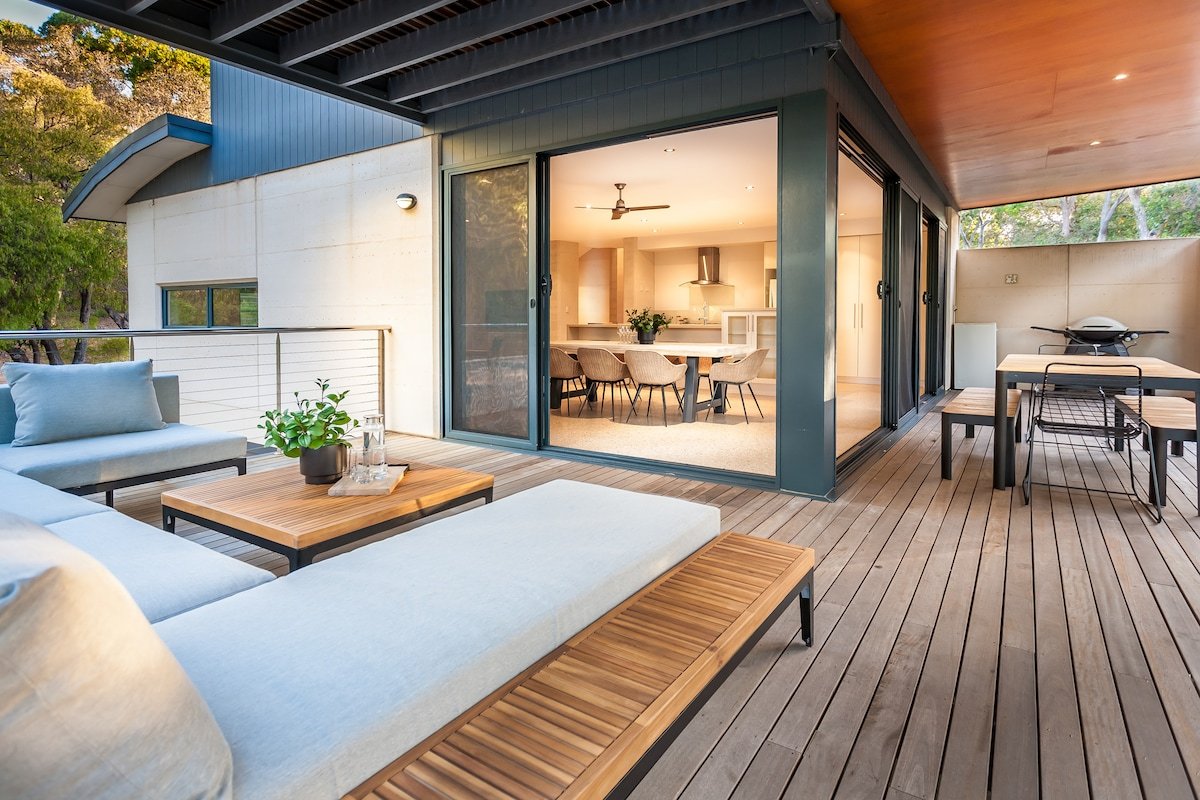 Carpe Vino – Bushland Luxury Between Coast & Town gallery image 4