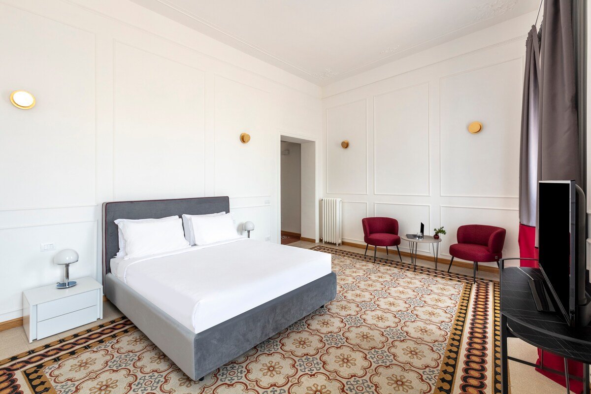 SJR Luxury Apartment Trevi Fountain B gallery image 5