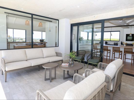 Patio - Room