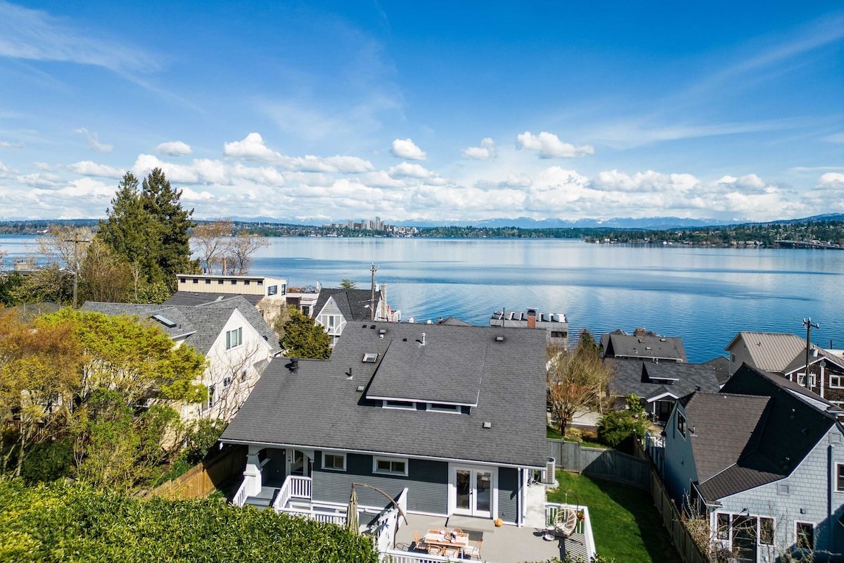 Leschi Retreat w/Breathtaking Water View,Sleeps 14 gallery image 2