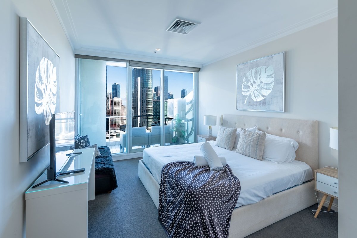 Penthouse 3 bdrm amazing views opposite casino gallery image 4