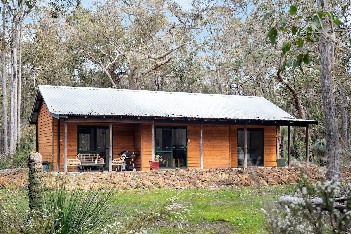 Semillon Forest Chalet at Island Brook Estate gallery image 2