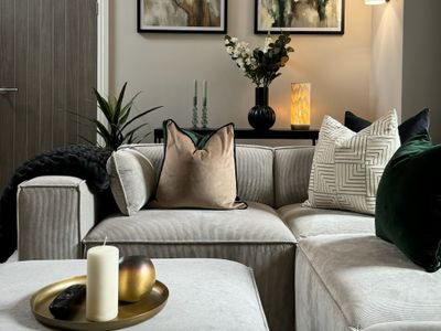 Chambers Residence 5* Tudor | 3BR | Penthouse