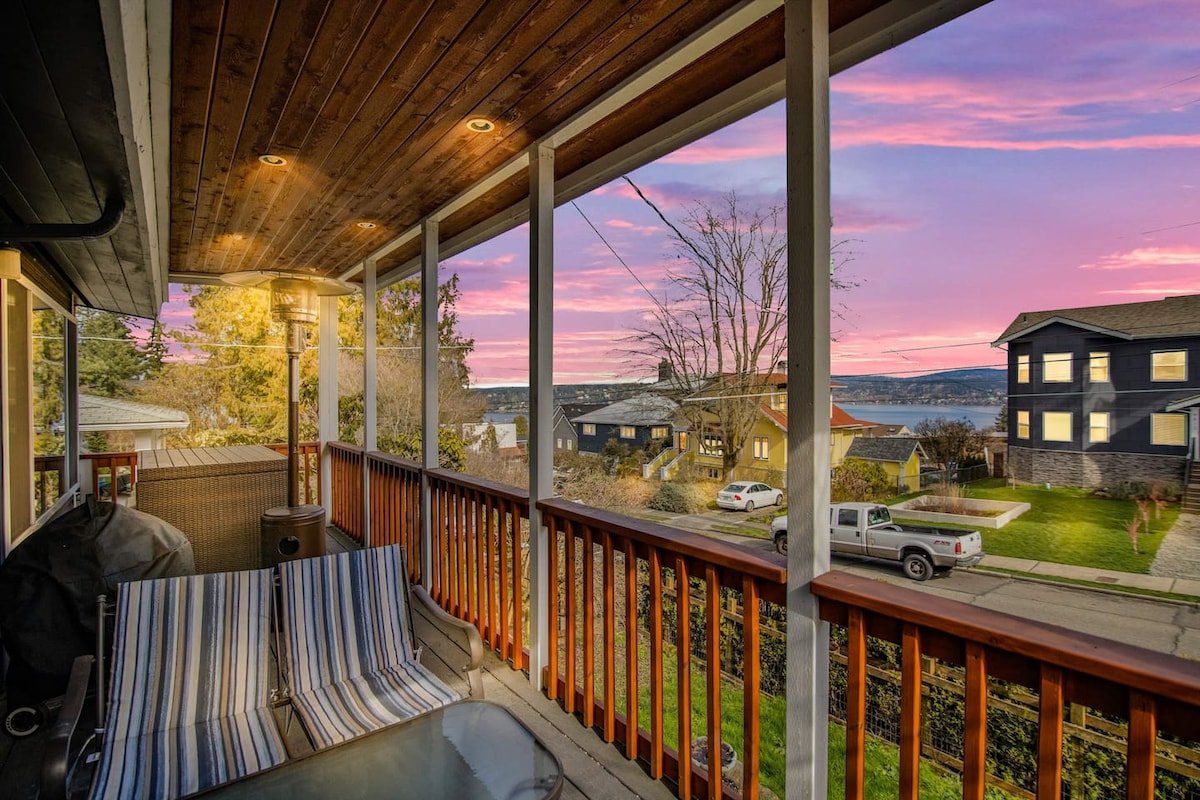 Quiet Lake WA View | Sleeps 16+ | 15 Min>DT & SEA gallery image 2