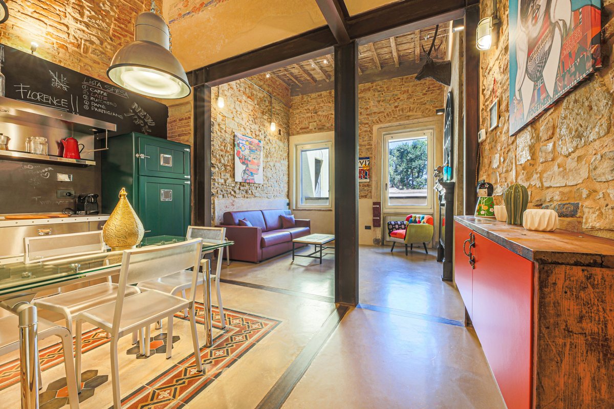 Urban San Niccolò charming 2bdr apartment