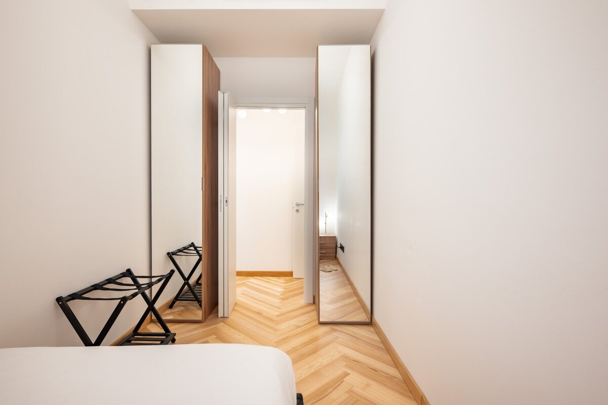 Duomo Luca Stay Luxury Suite 002 – 2 bedrooms gallery image 5