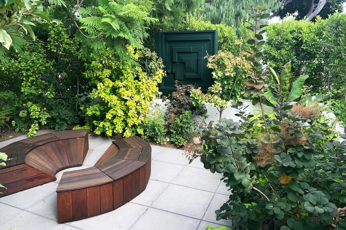 Private house & Gardens – blocks to Amazon + Apple gallery image 4