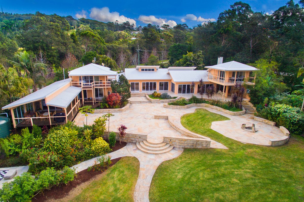 Bay Vista Retreat – aircon, spacious, unique