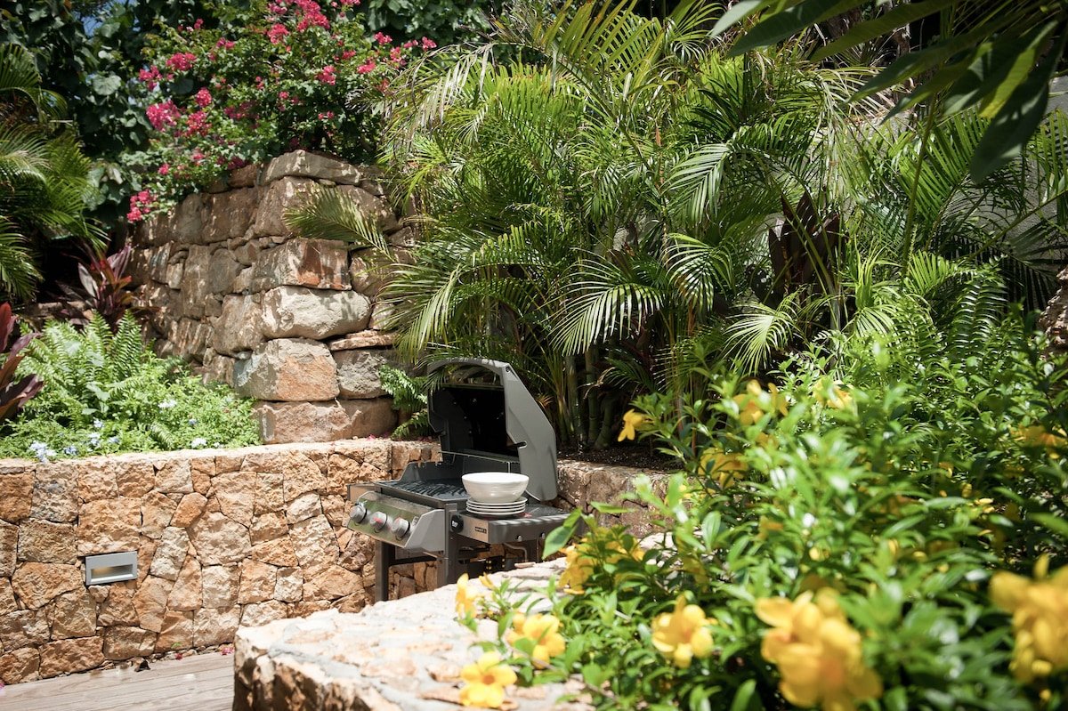 Pointe Milou gallery image 5