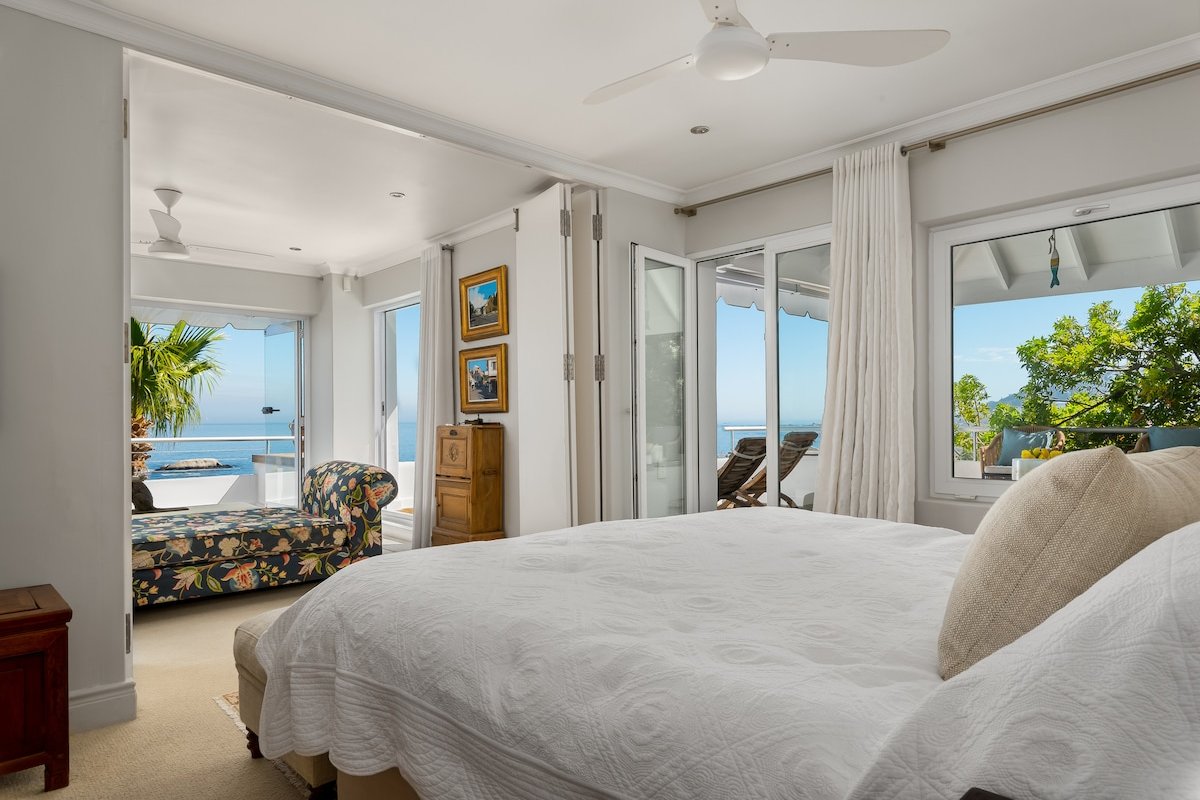 Sea of sunset – stylish & views! gallery image 2