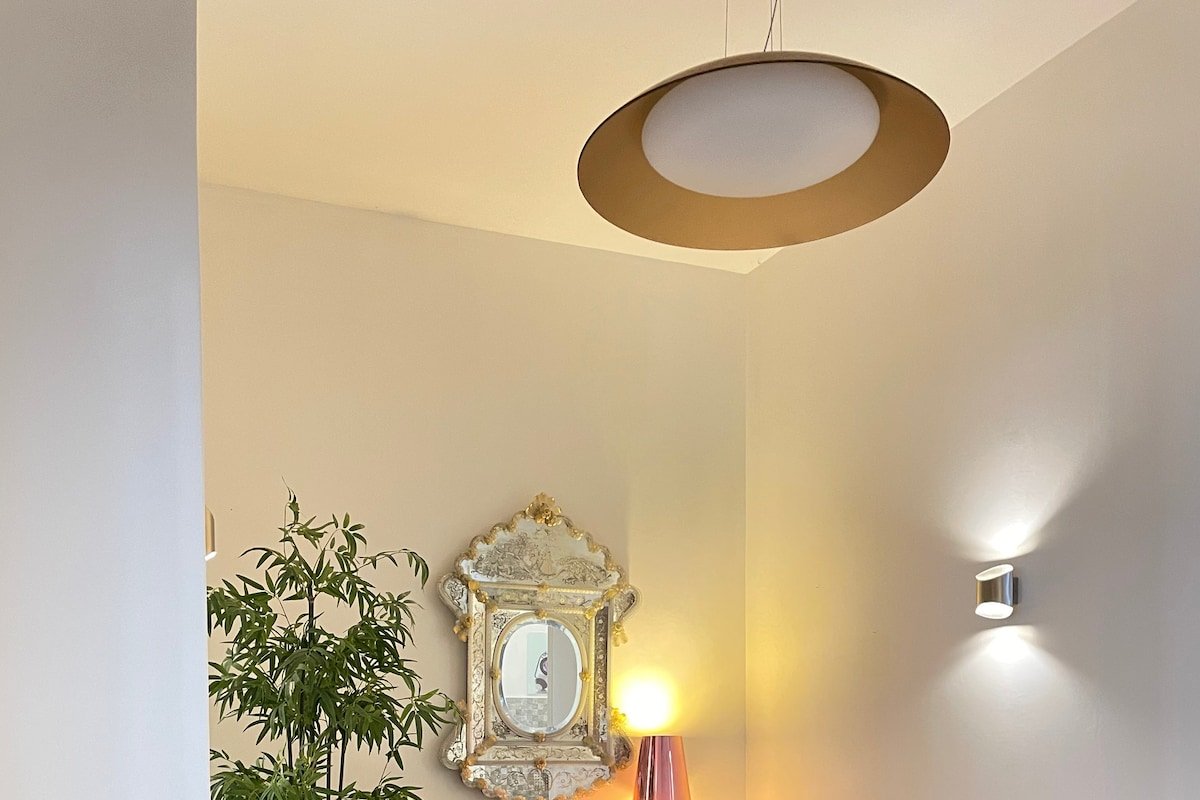 CA’ MOCENICO NOBILE WITH BALCONY gallery image 5