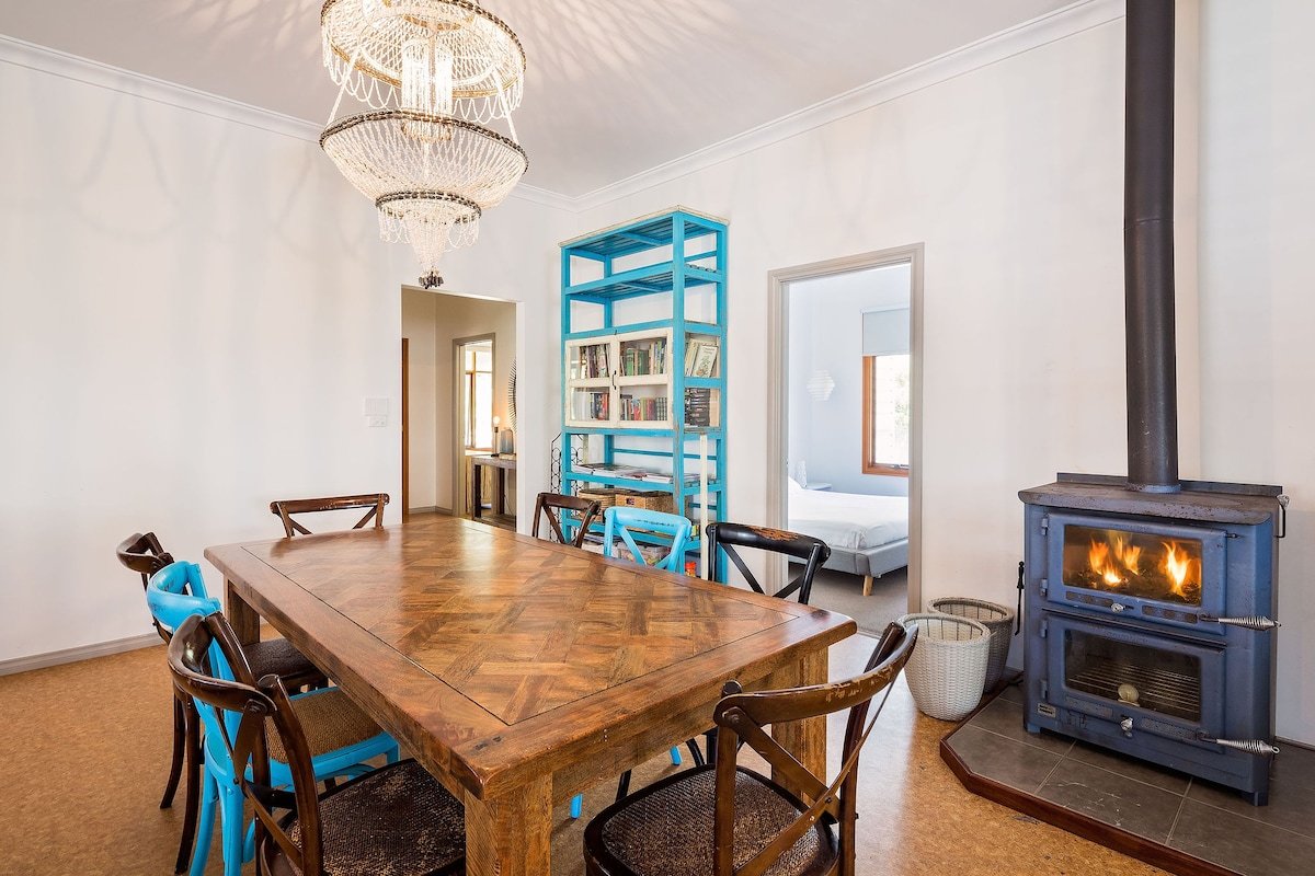 Baudin On Bay—Family Escape by the Foreshore gallery image 4