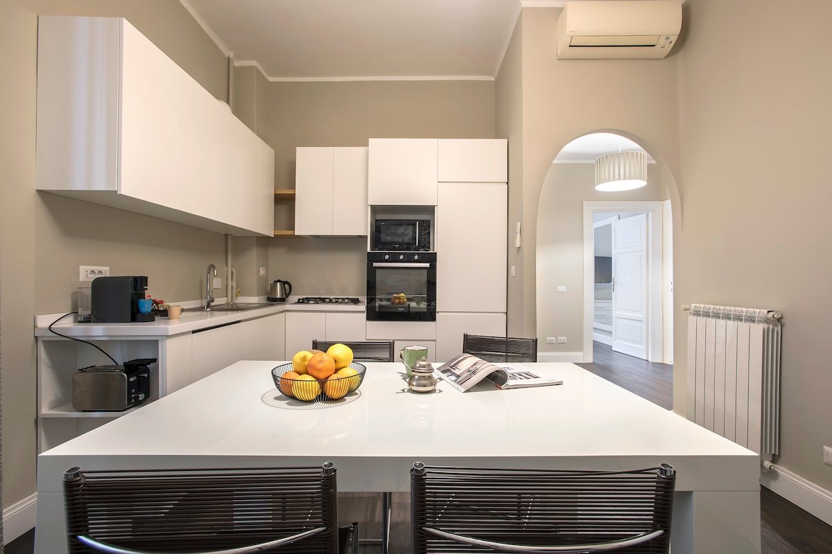 Central Rome Family Haven with balcony! – Interno1 gallery image 3