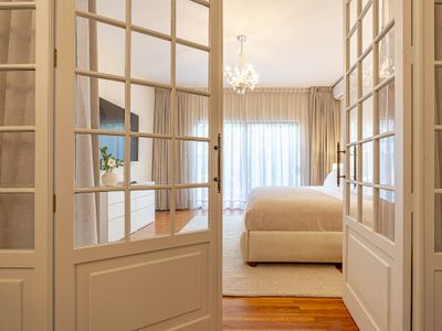 Luxe House, at Polanco Heart! 7BR+6b+A/C by SG