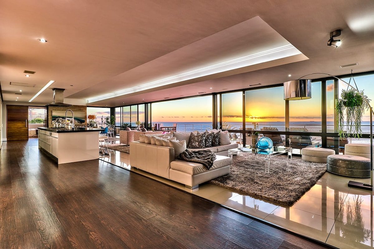 Ultra-Modern Lifestyle SaltLife Camps Bay gallery image 2