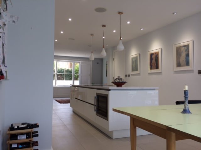 Charming, central, 5 BR house gallery image 5