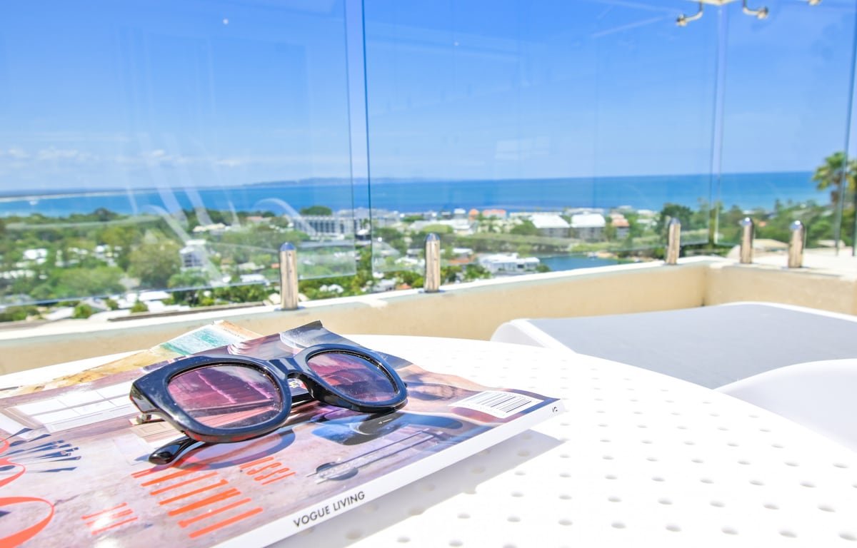 Noosa Crest Penthouse 40: Private Rooftop Pool gallery image 2