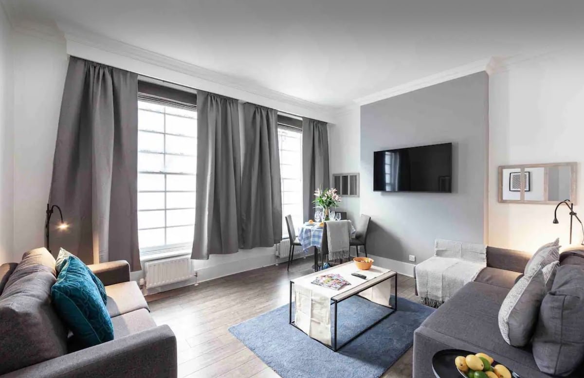 * DEAL *Covent Garden – 4 Bed – 2 bath gallery image 3