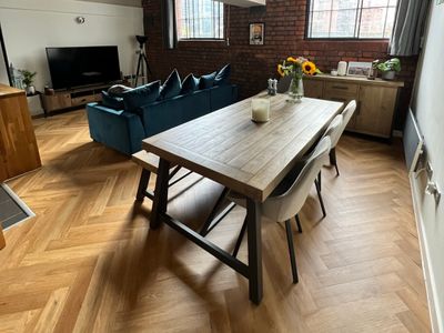 New York Loft Style Apartment