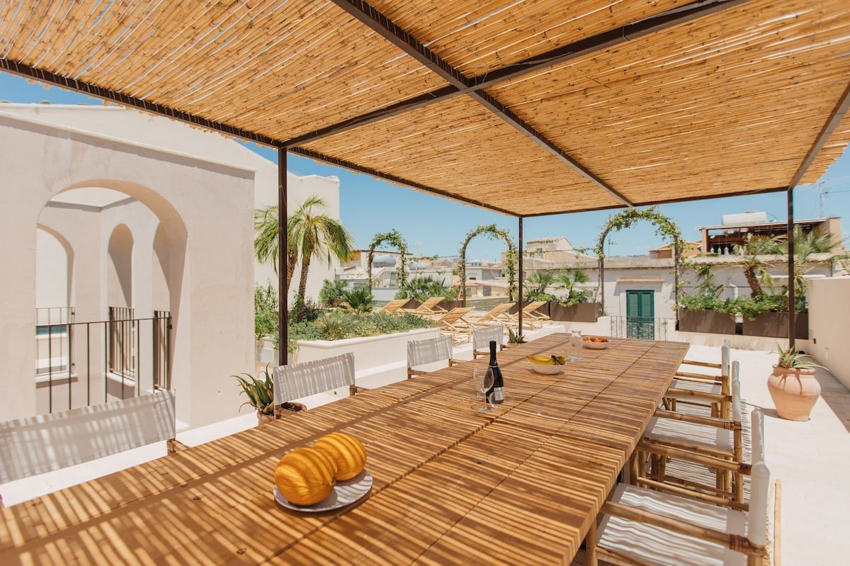 Palazzo Sicilia – Heated Pool gallery image 5