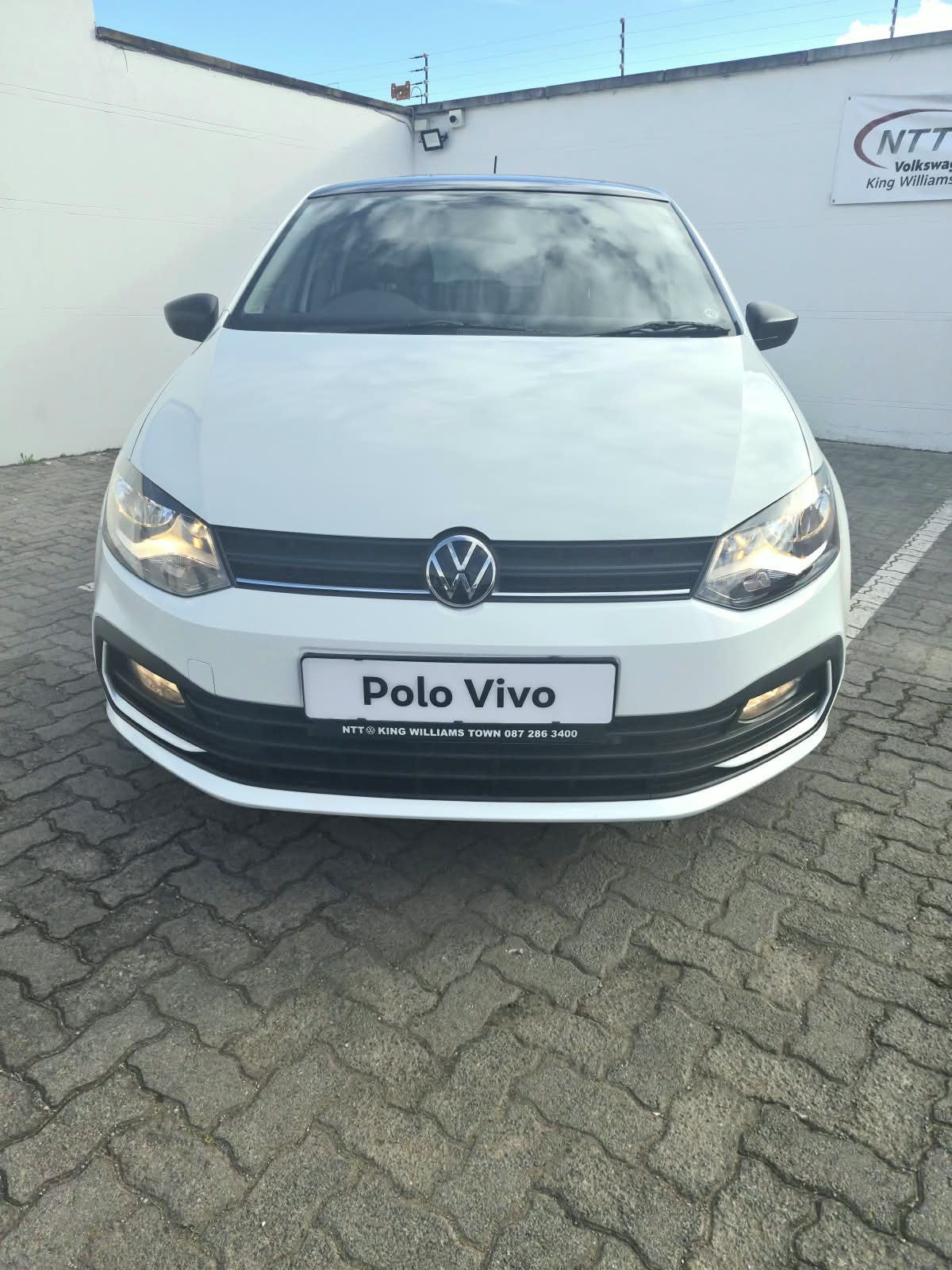 VOLKSWAGEN POLO VIVO 1.4 for Sale in South Africa
