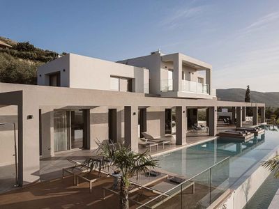 Villa Aora I Pool, seaviews, 2km to sandy beach