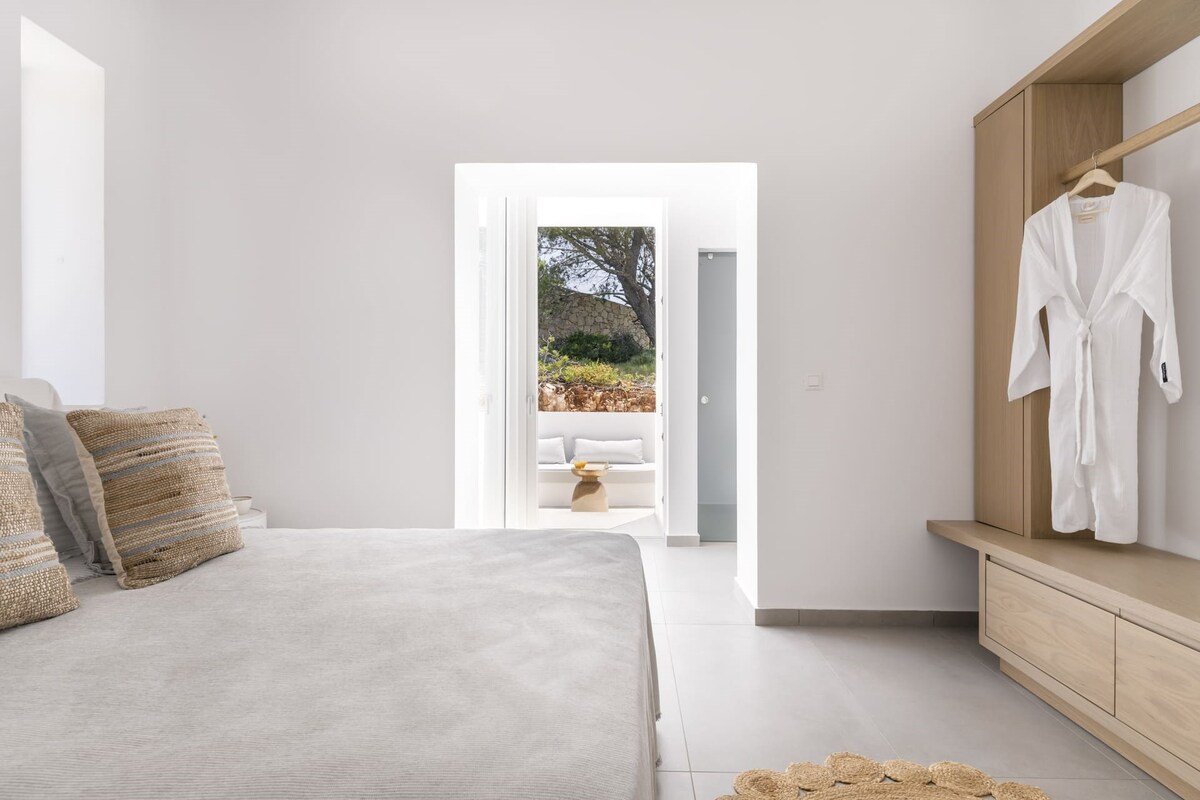 Savine gallery image 5