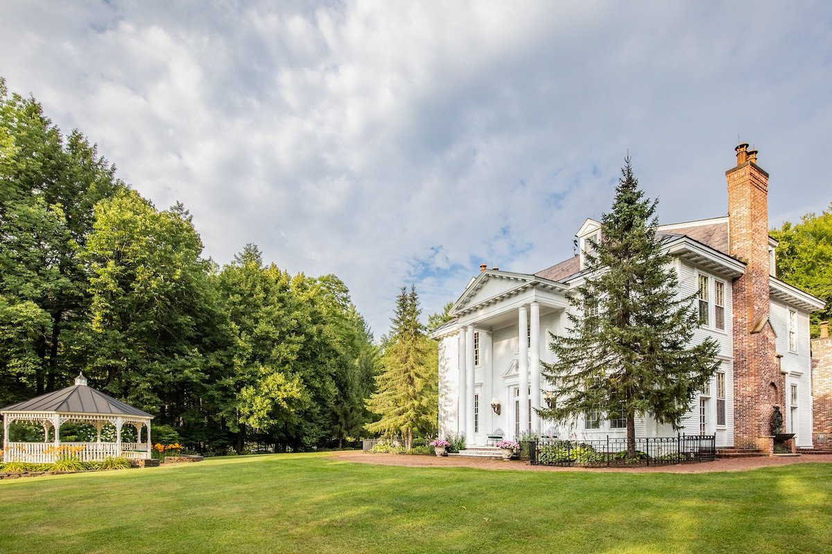 The Seven Springs Mansion at Stowe gallery image 4